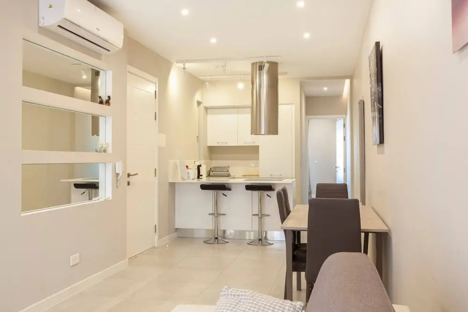 Brand new 1BR in Central Malta