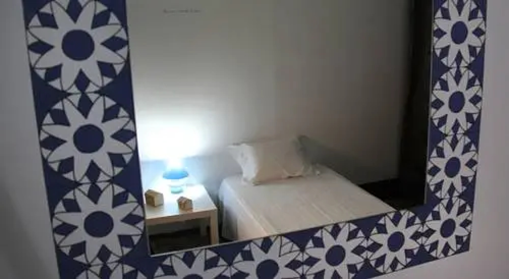 OC Salon Charm Hostel & Suites