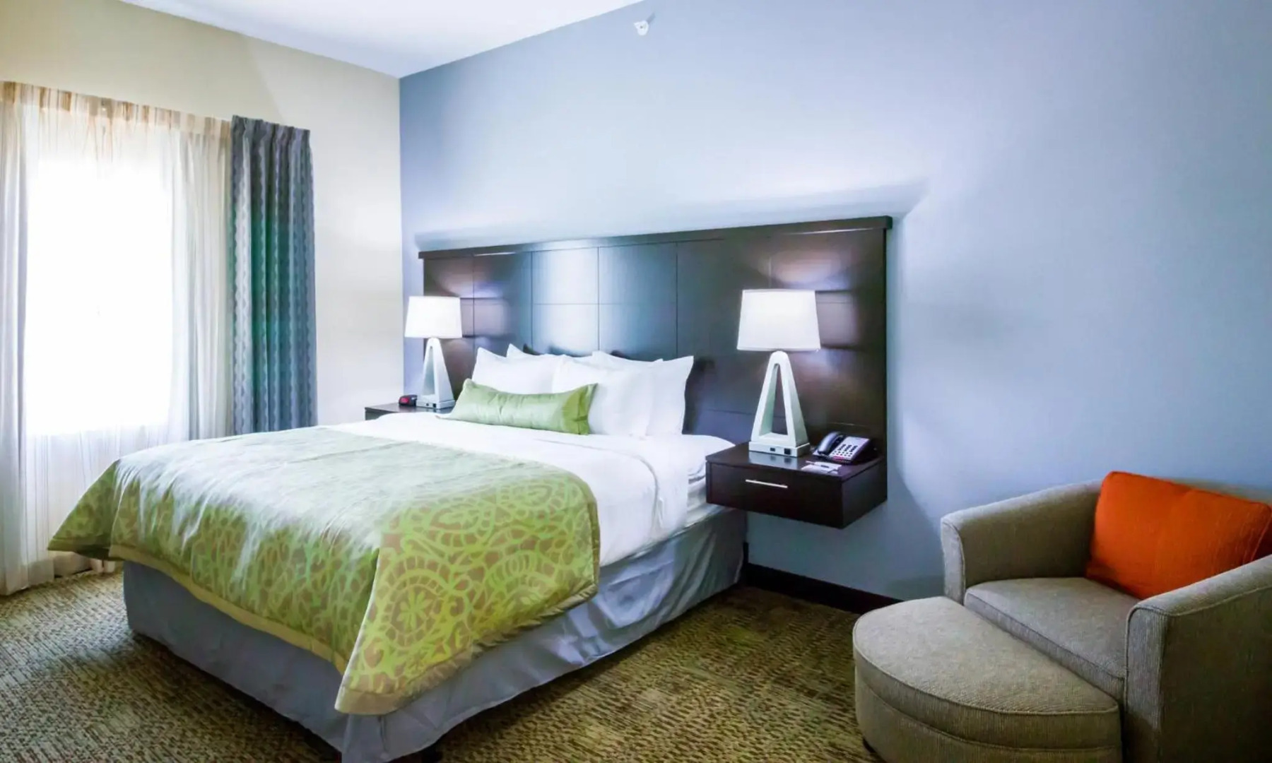 Staybridge Suites Plano - Legacy West Area by IHG