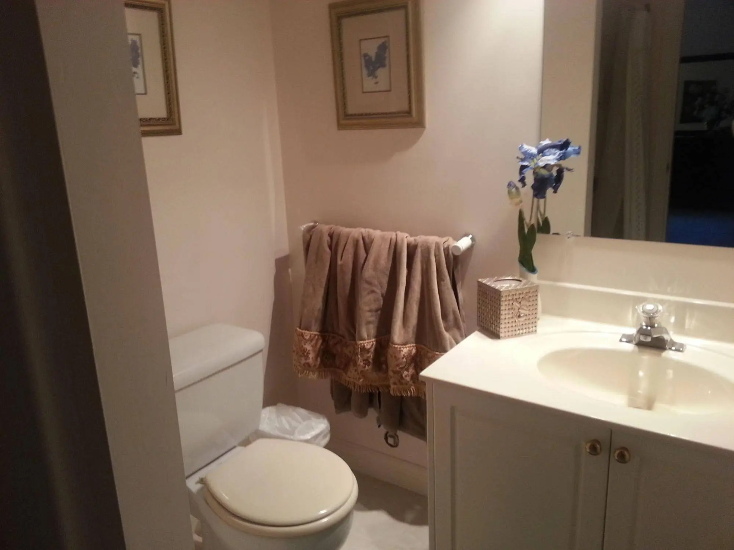 By the Sea BnB, Sidney Victoria BC