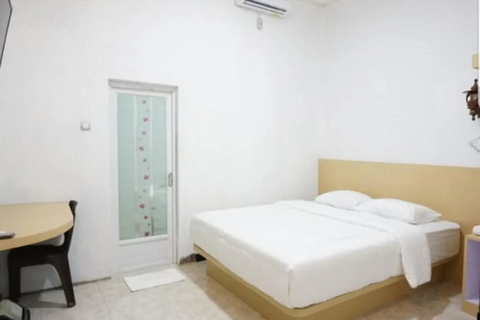 OYO 90221 Makarim Guest House Syariah
