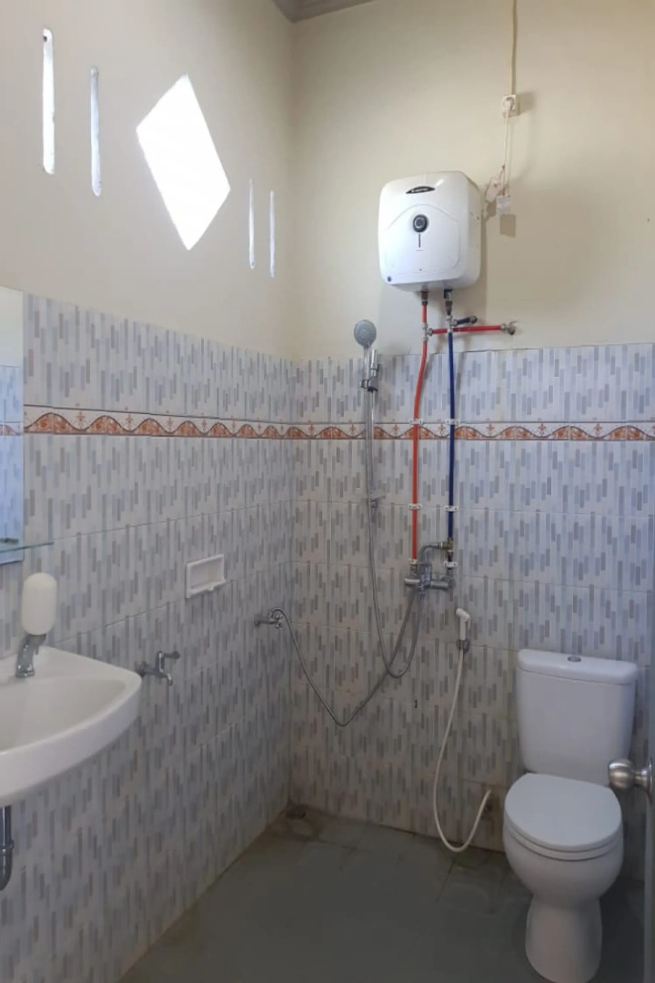 RedDoorz near Pantai Timba Batu Lombok