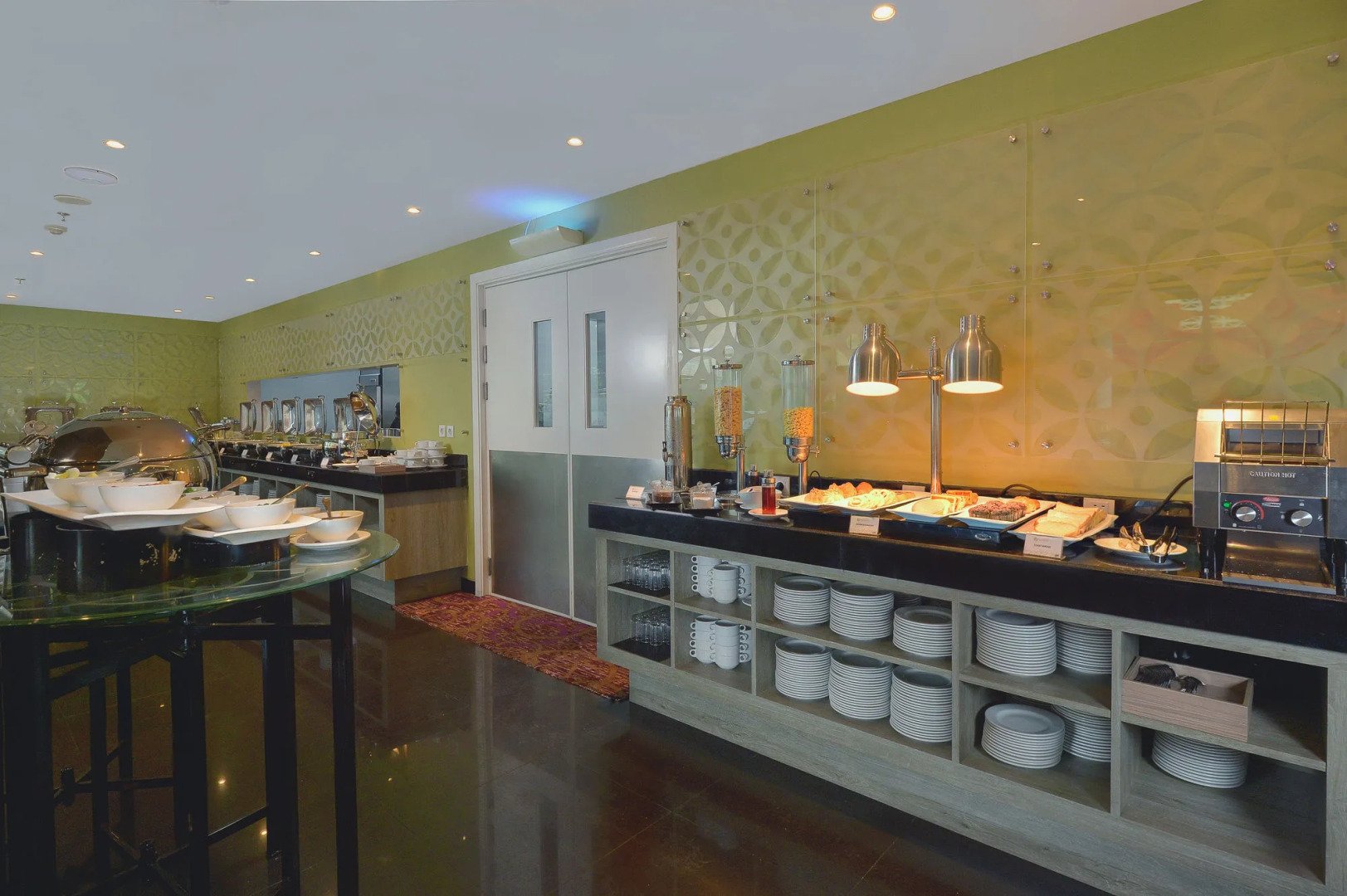 Platinum Adisucipto Hotel & Conference