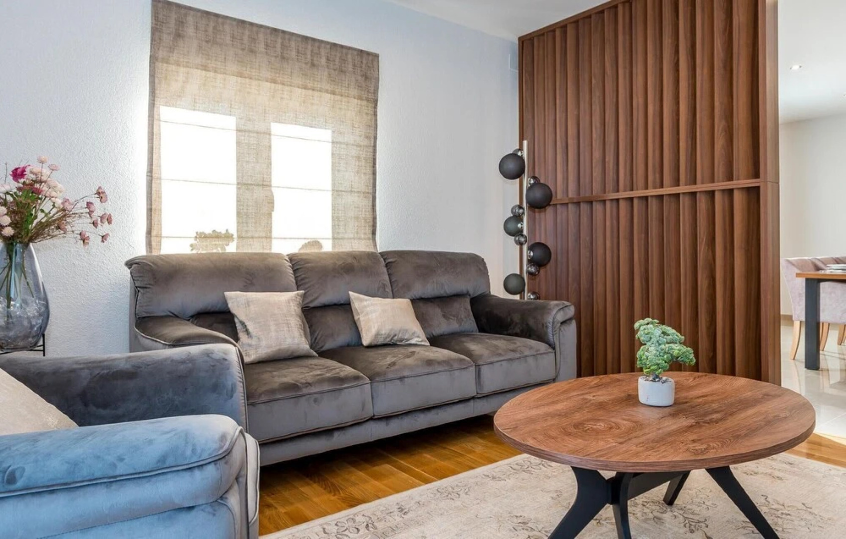 Amazing Home in Siveric with Hot Tub, Sauna & WiFi