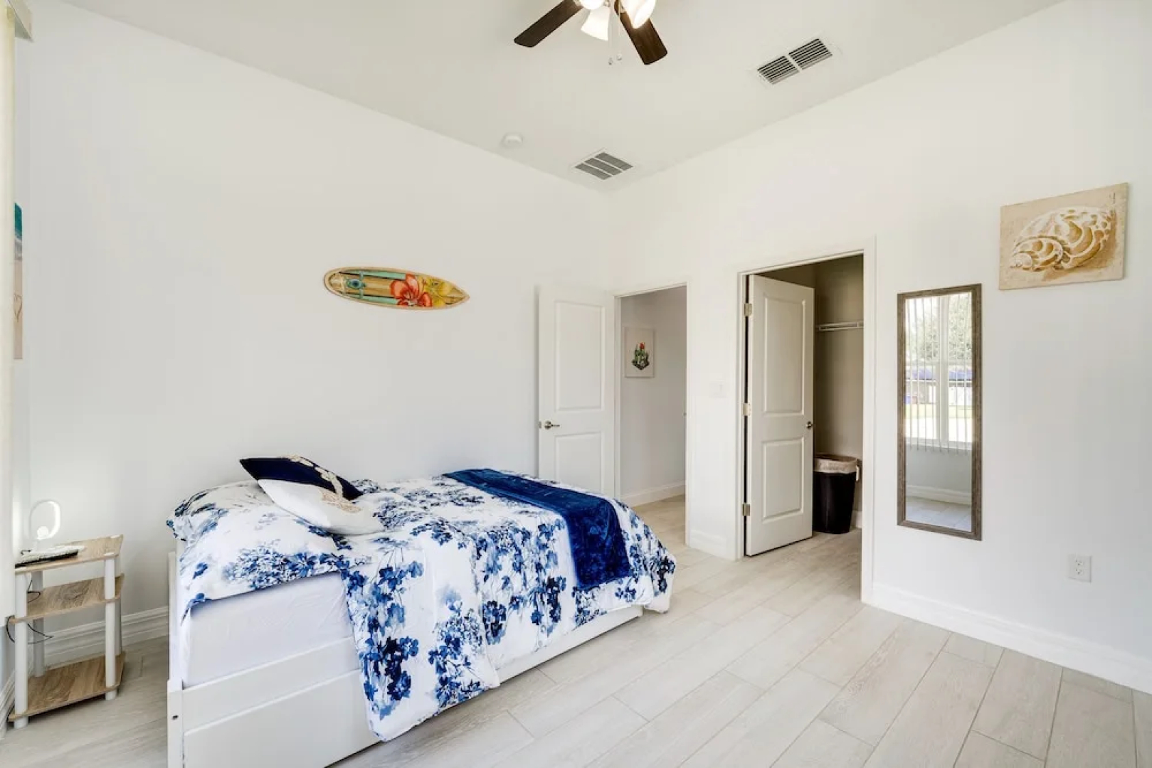 3 Mi to Lakefront Beach: St Cloud Apt