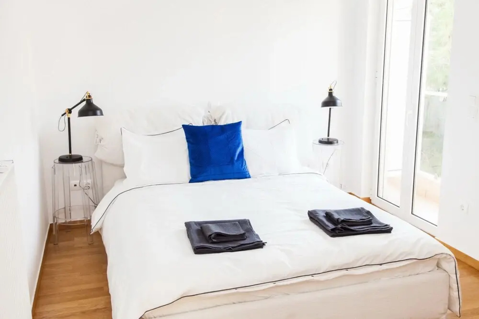 Cozy and Stylish APT 2BR in Rafina