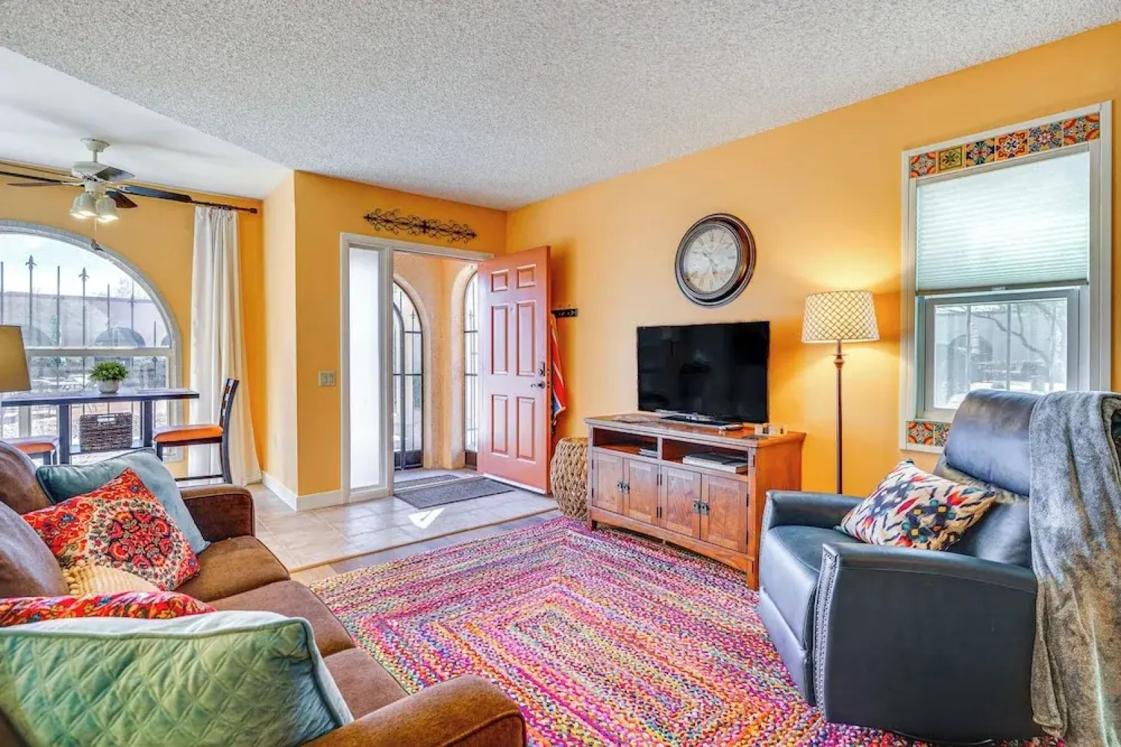 Charming Green Valley Townhome w/ Community Pool!