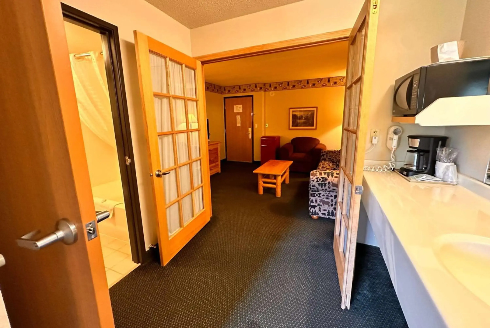 Shell Lake Lodge, a Travelodge by Wyndham