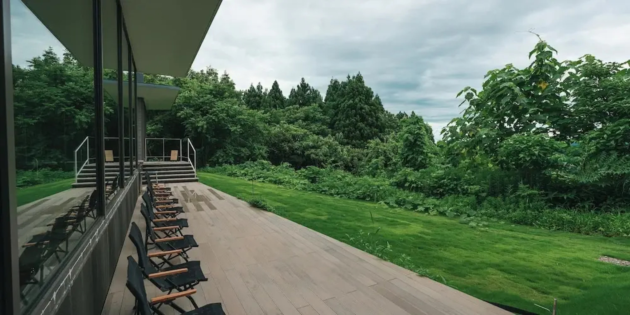 Snow Peak FIELD SUITE SPA HEADQUARTERS