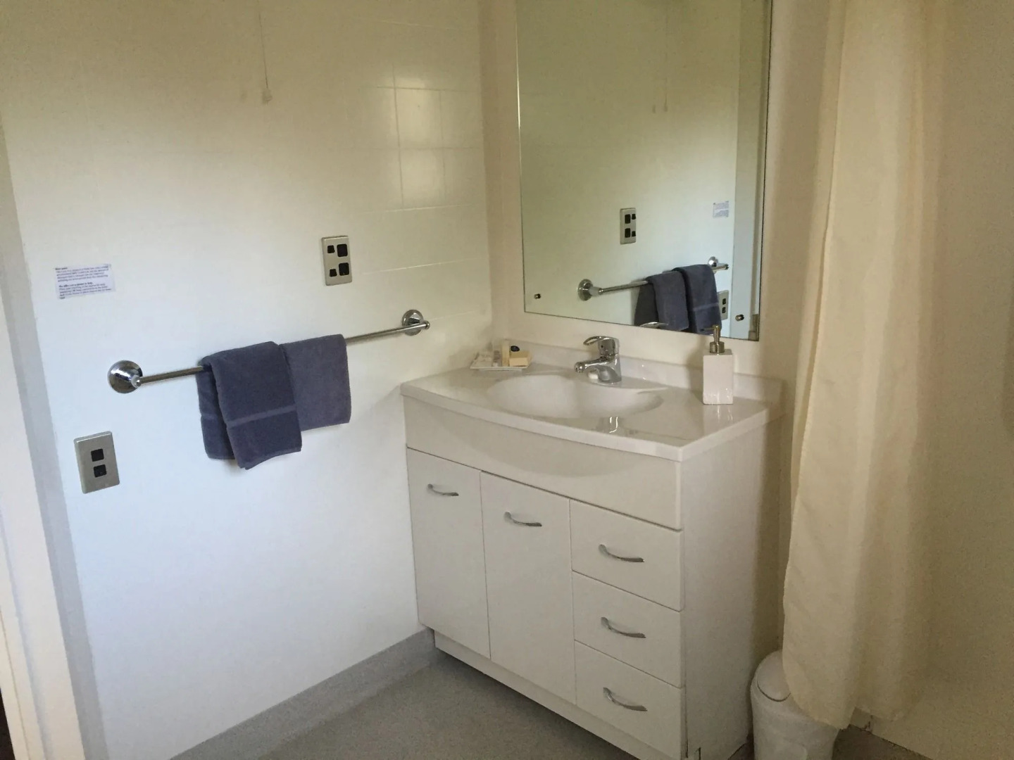 ASURE Avenue Motor Lodge