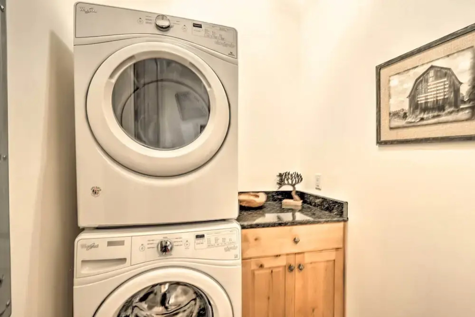 Serene Mountain Retreat! Rural Glenville Craftsman