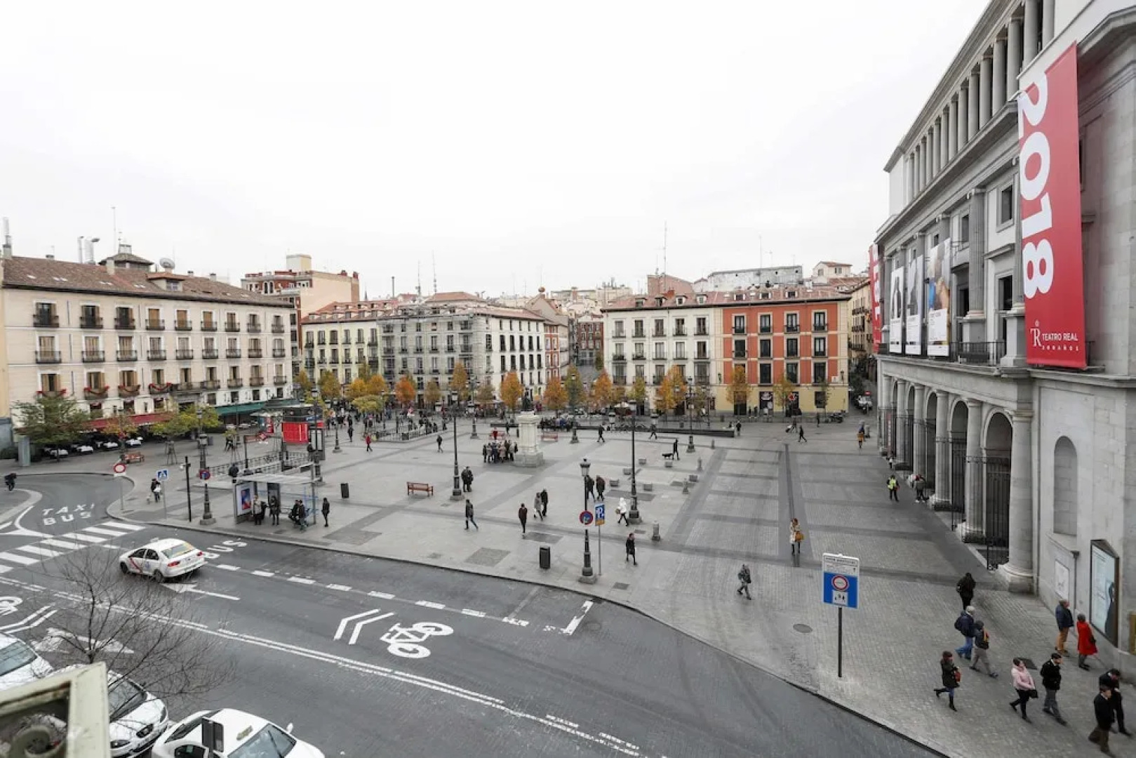 Escala Ópera - Adults Only