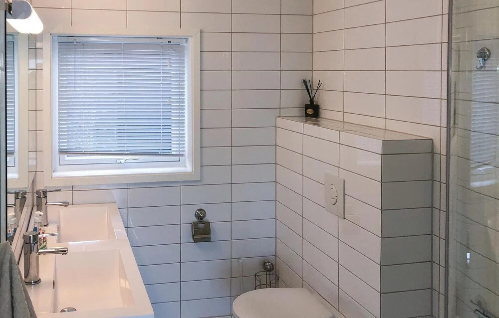 Beautiful Home in Lindesnes With 5 Bedrooms