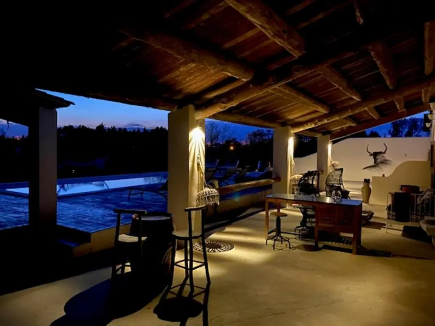 Chambre d'Hôte face à la piscine en Camargue - Mas Lou Caloun - Les Saintes Maries de la Mer