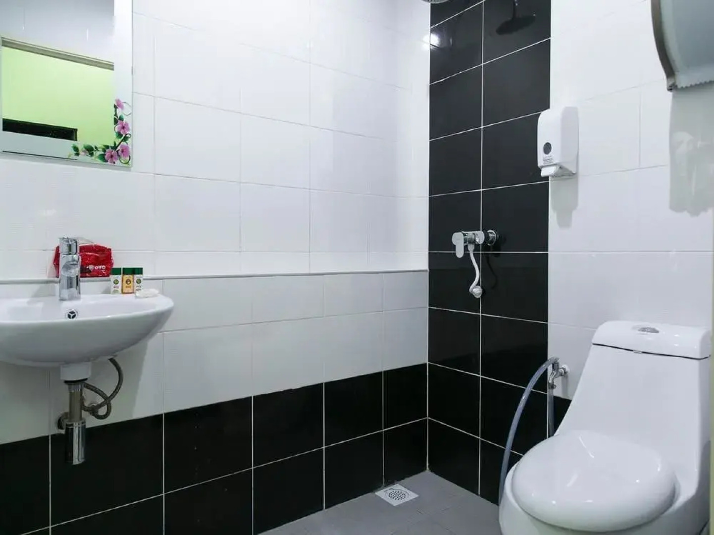 OYO Rooms Pinji Chinese Methodist Church