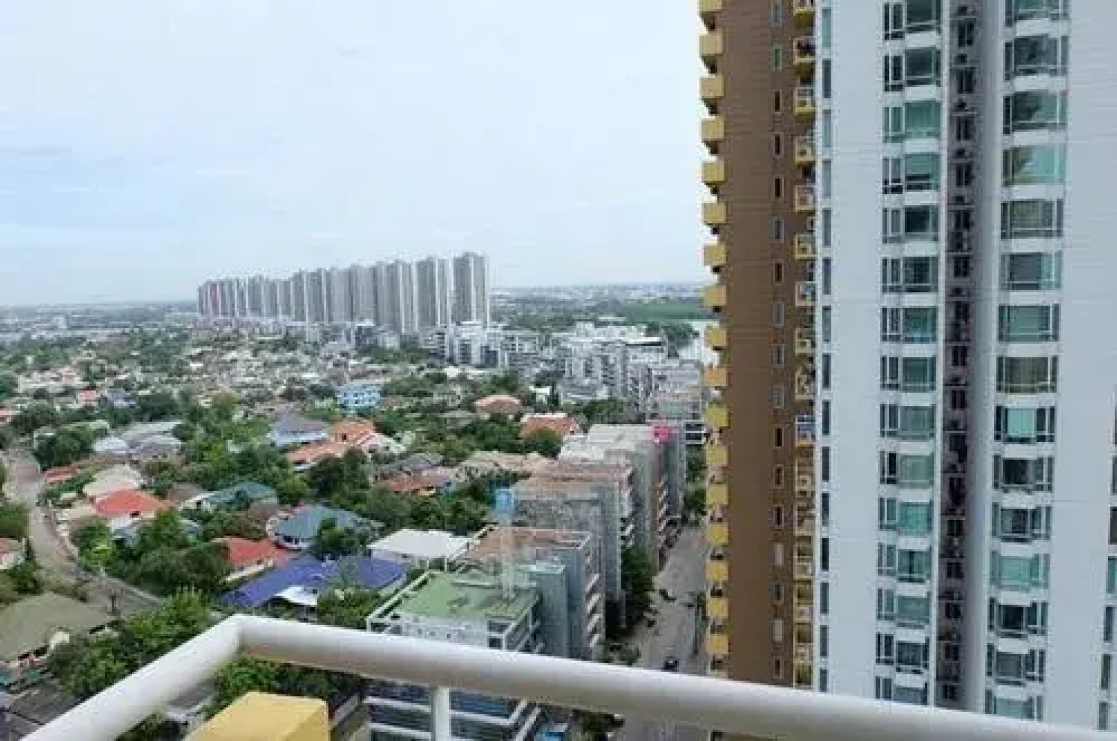 The Room at Msociety Impact Muangthong Thani