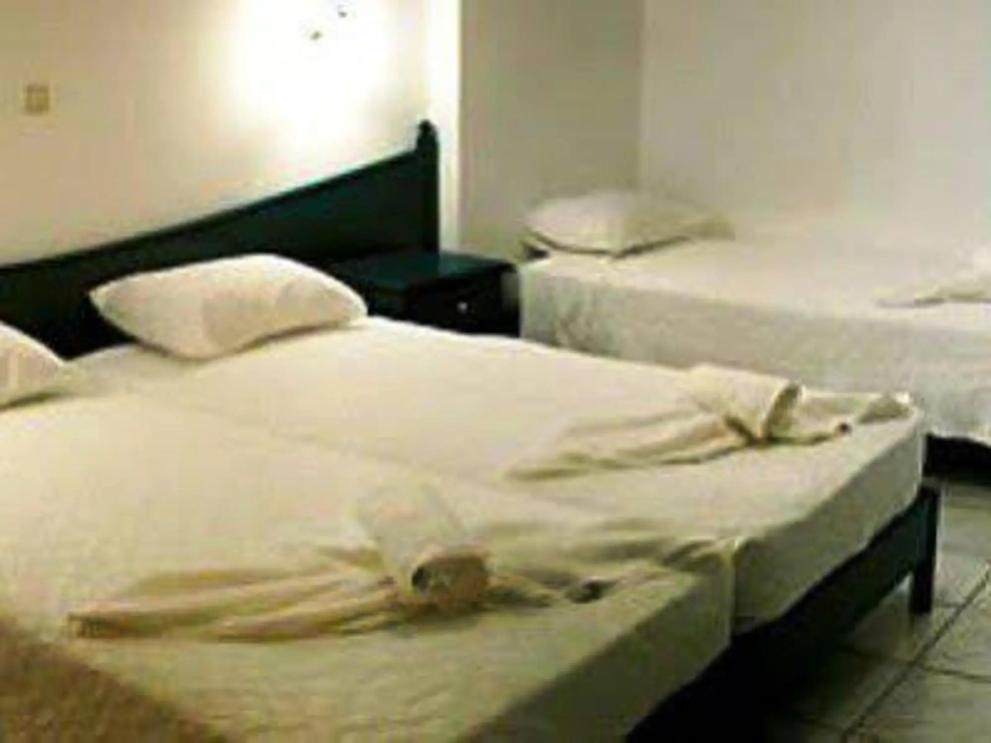 Zefiros Beach Hotel