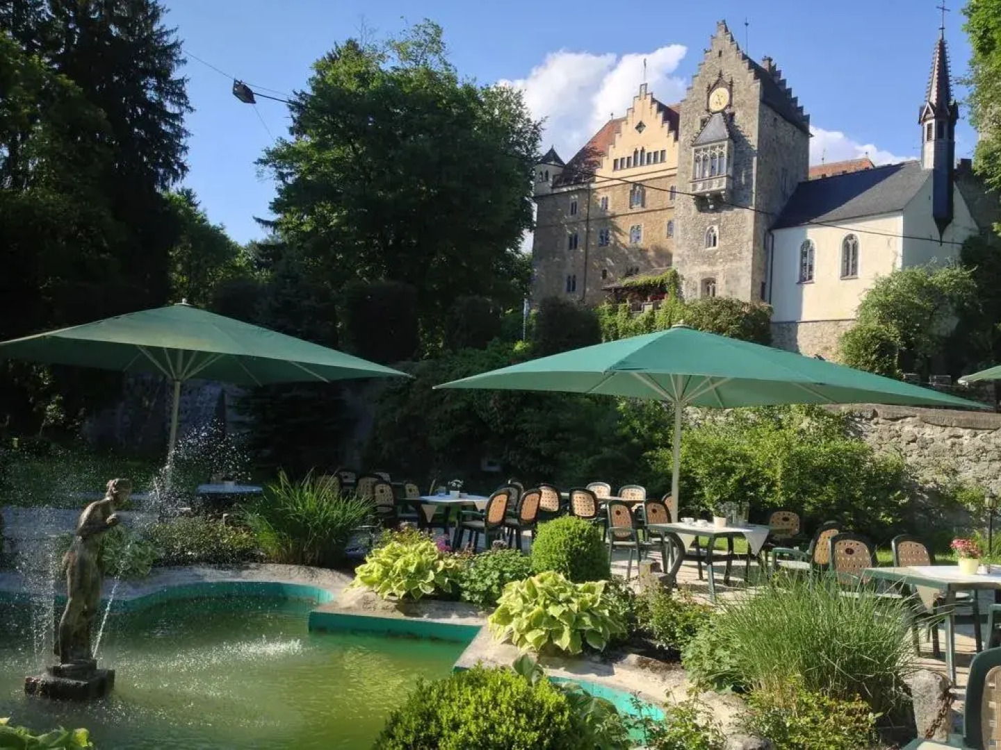 Schlosshotel Burgstall