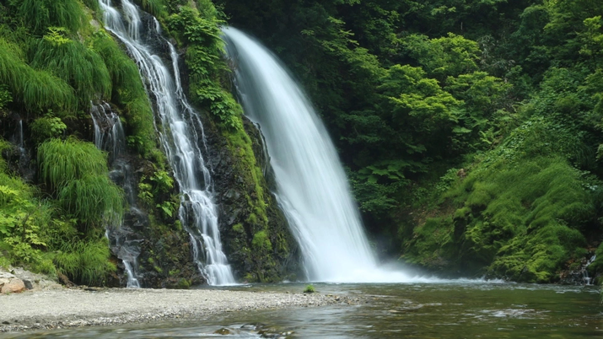 Sakuranbo Higashine Onsen Higashine Grand Hotel