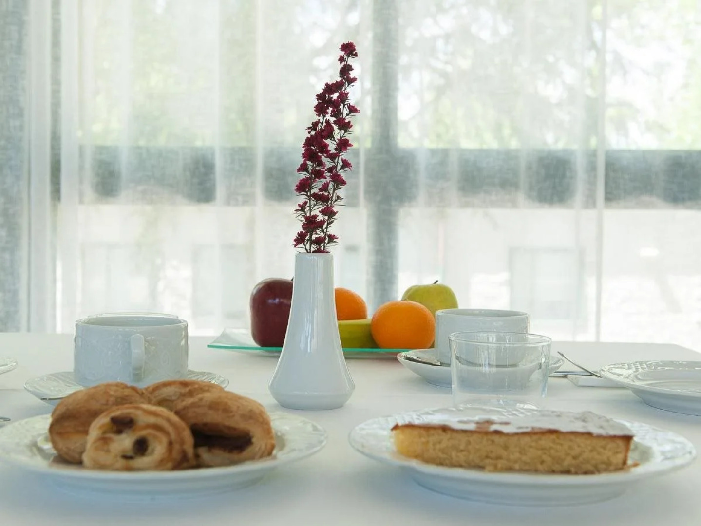 Hostel Monte Do Gozo