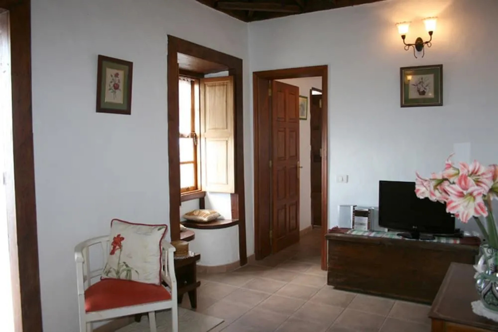 Casa Rincón de Mercedes by Isla Bonita