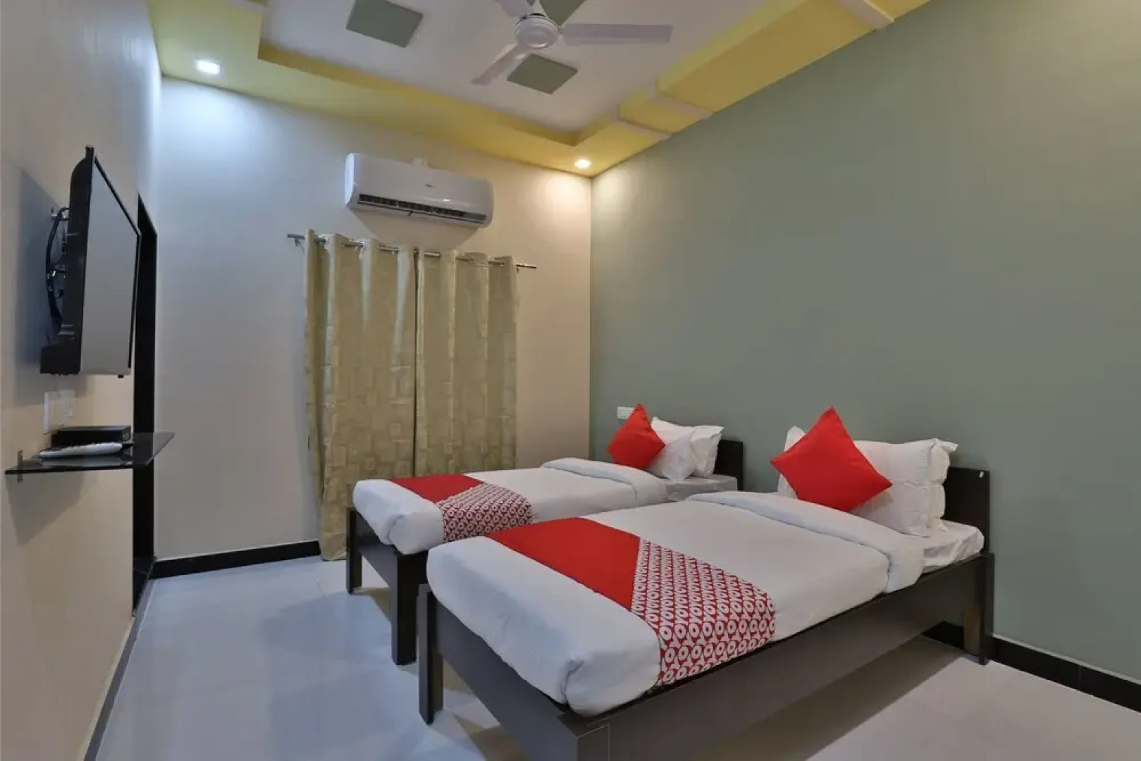 OYO 37298 Hotel Ocean