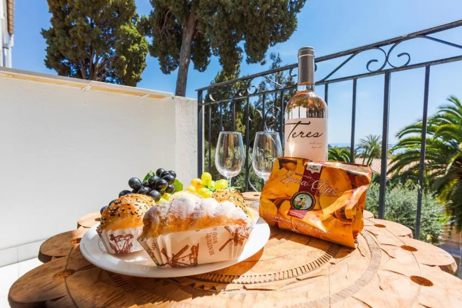 L'ANGE GARDIEN II AP4284 By Riviera Holiday Homes