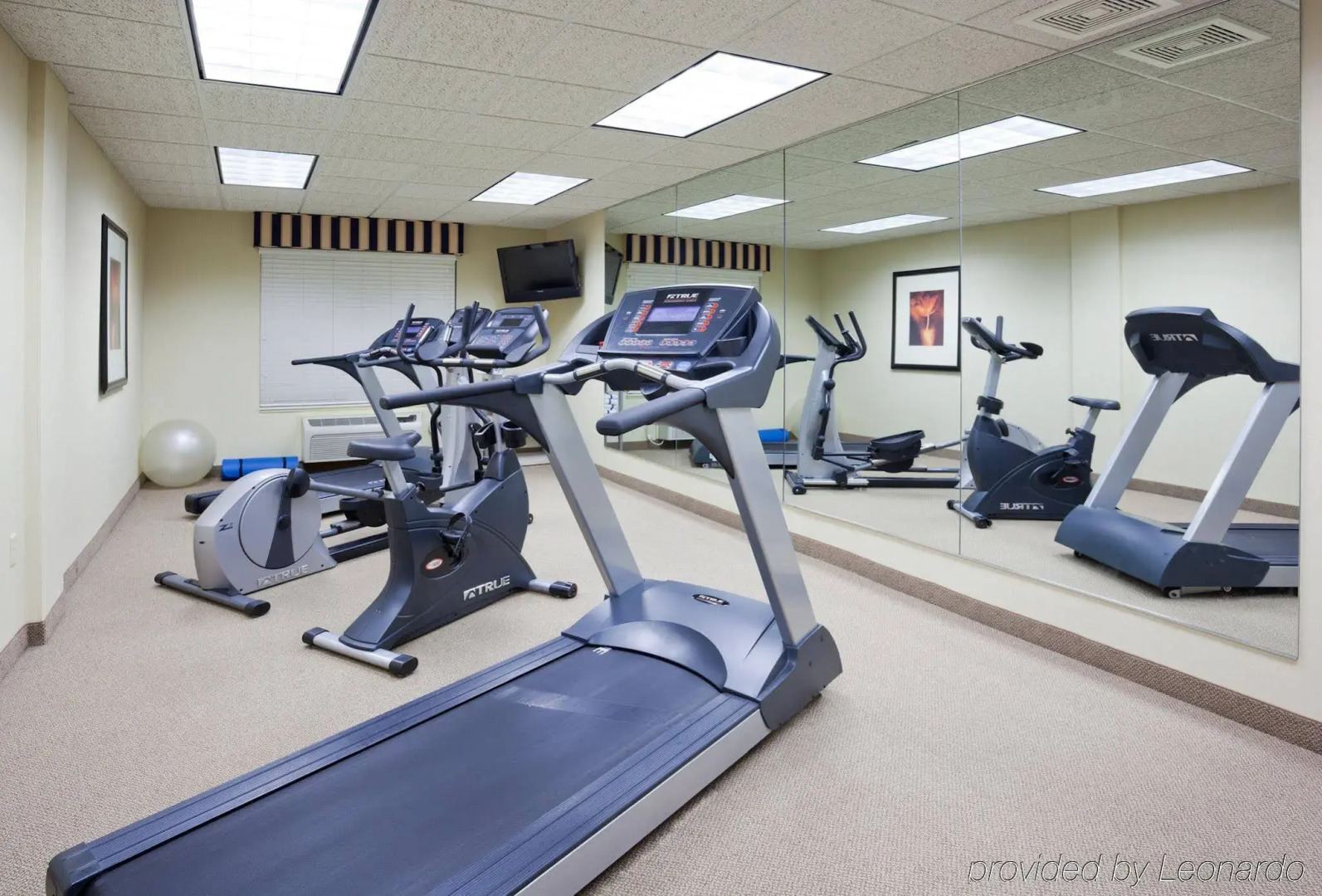 Country Inn & Suites by Radisson, Shoreview-Mounds View, MN