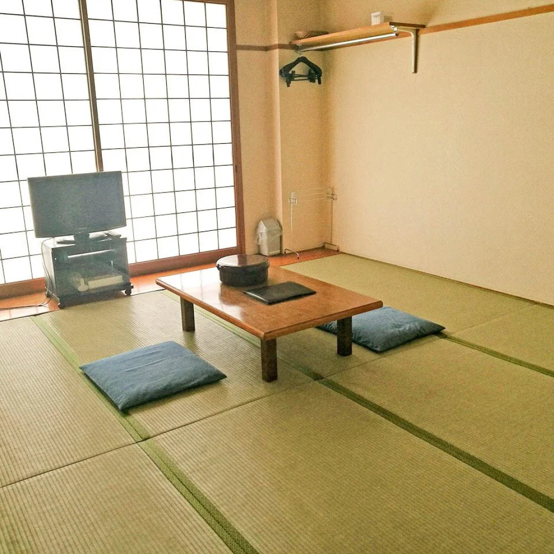 Higashiura Sun Park Hana No Yu