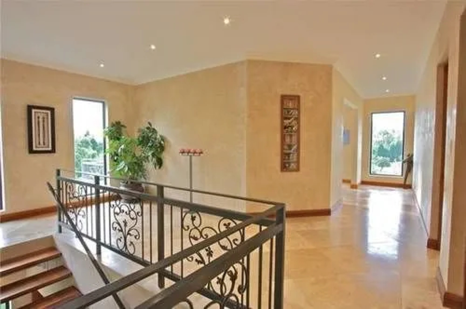 Aramesh Luxury Guesthouse