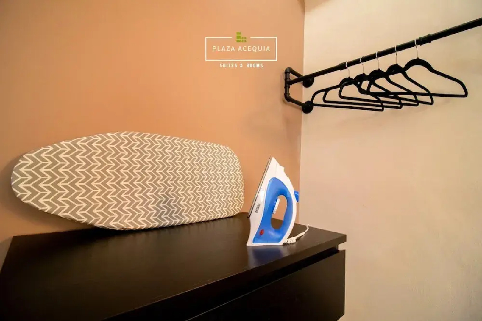 Suites Plaza Acequia