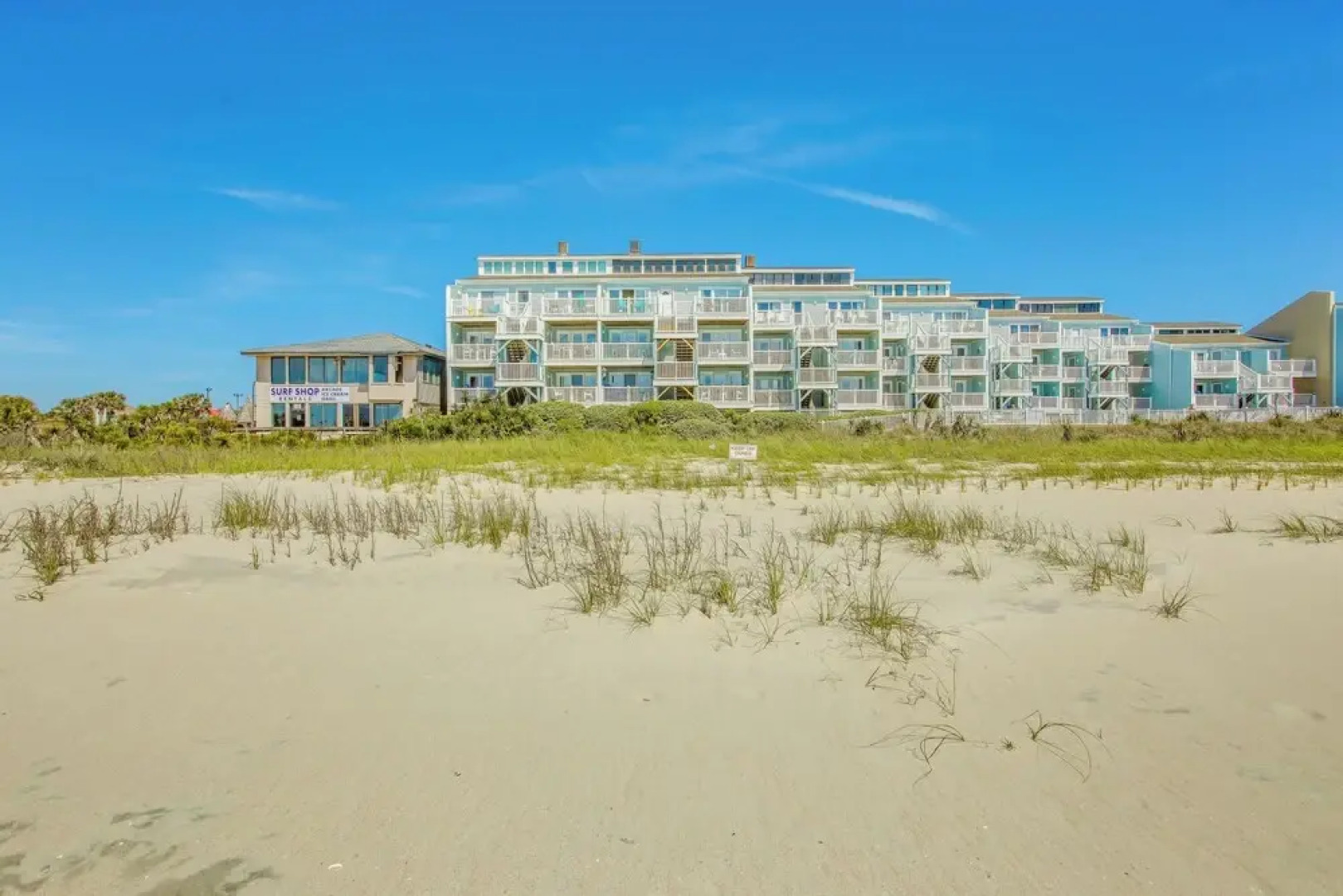 'salt & Light' Oceanfront Condo w/ Pool & Elevator