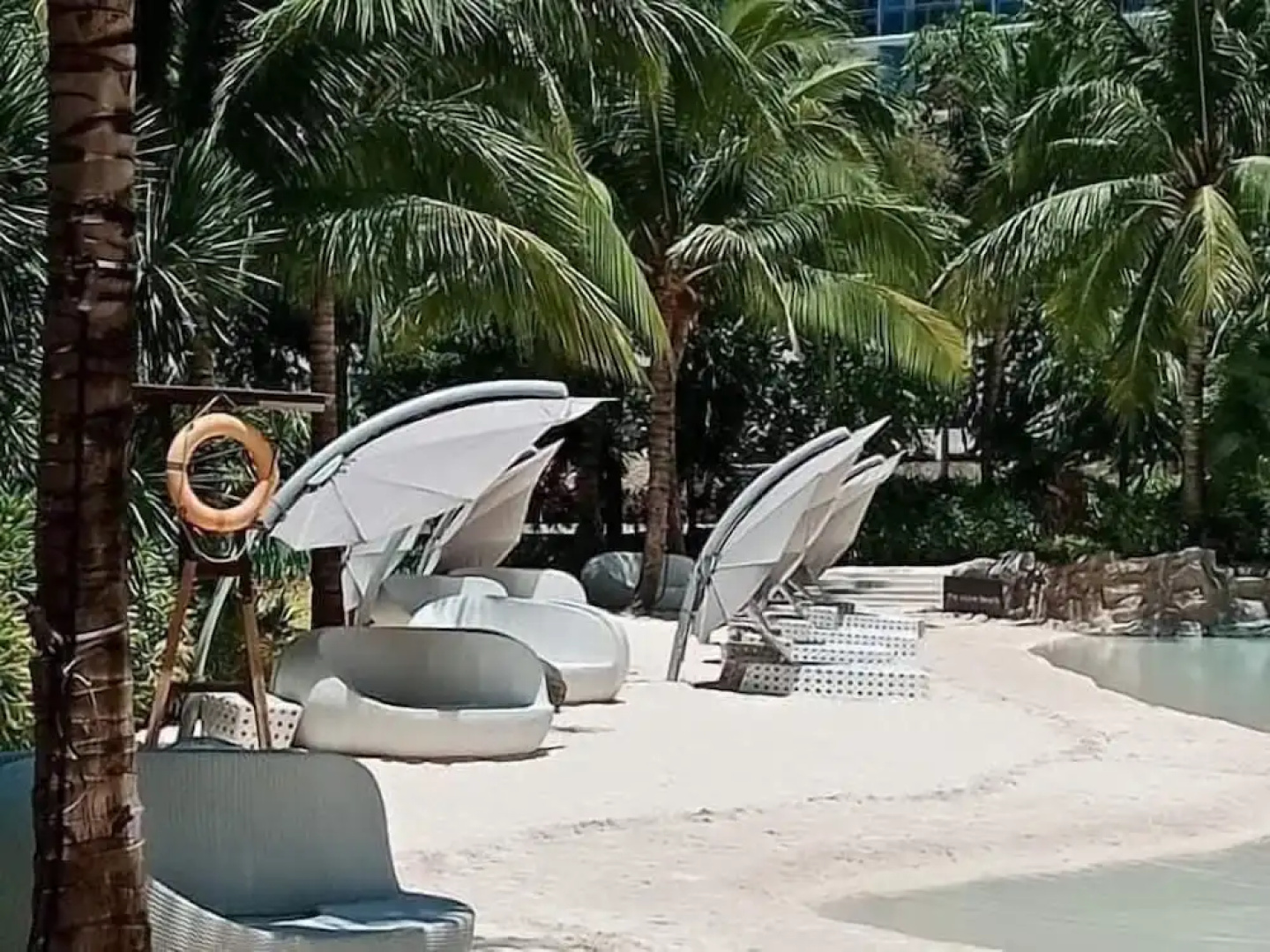 Azure Urban Resort by Adam's Crib