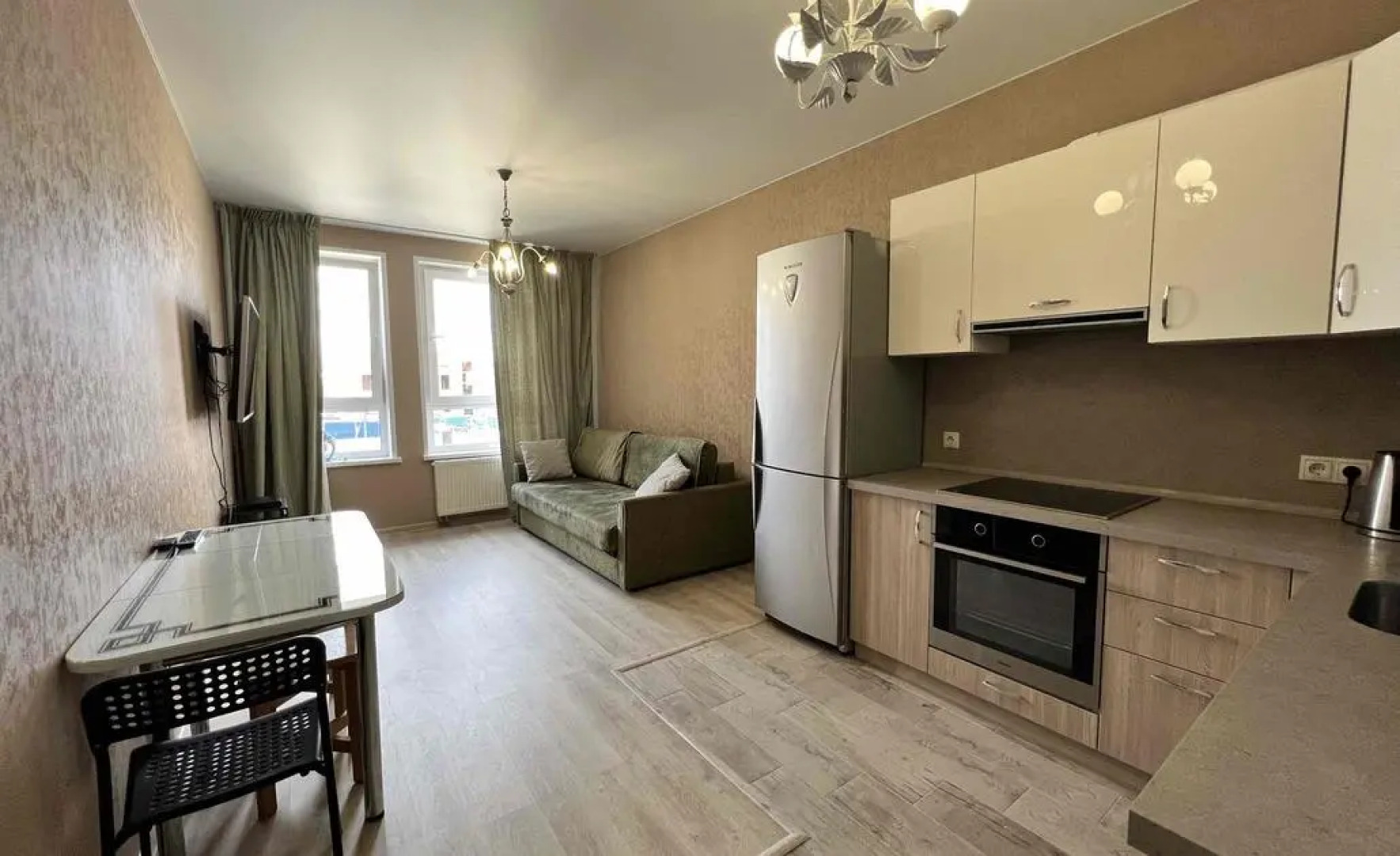 КвартАл на проспекте Маркса 93