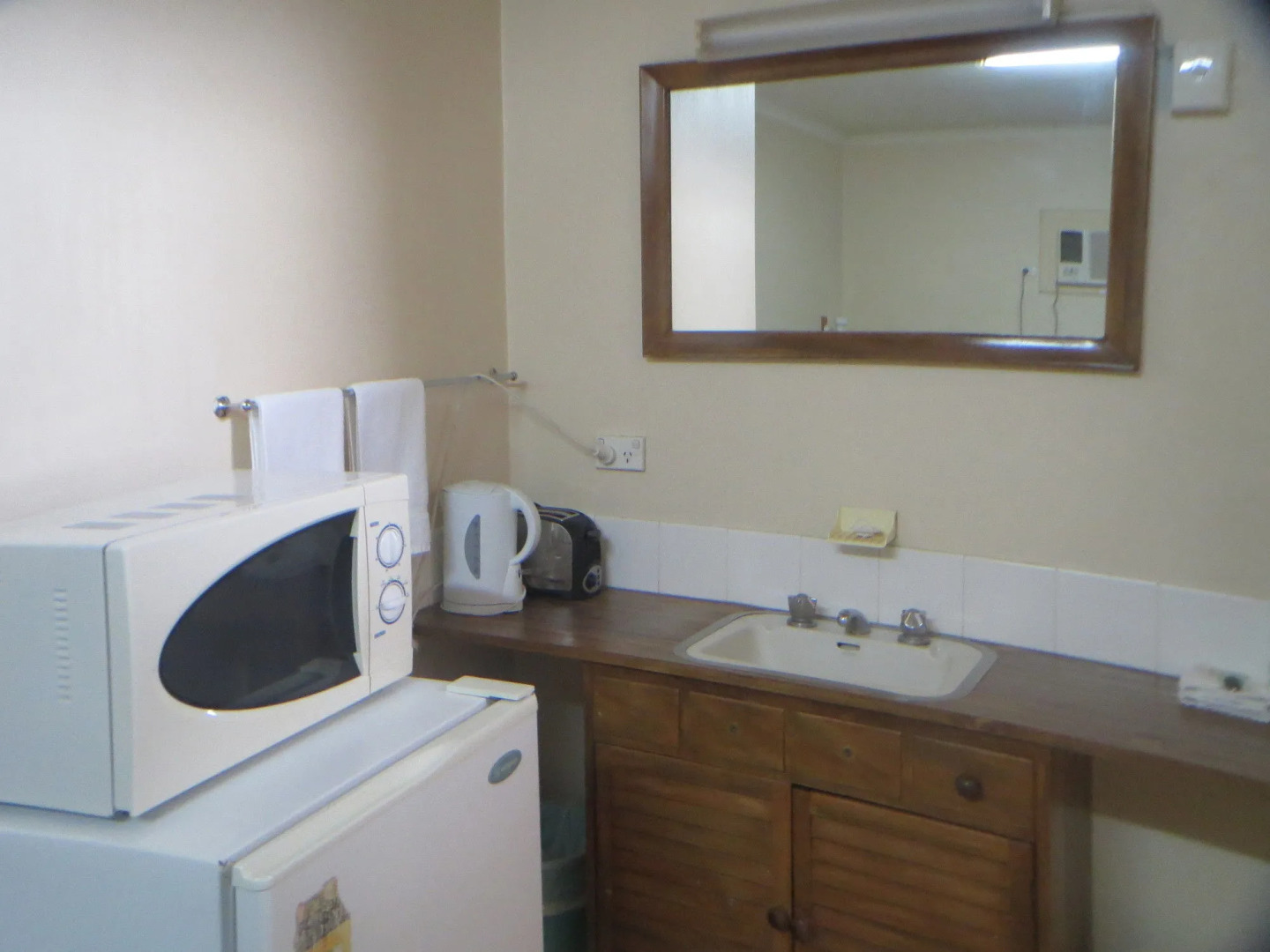 Coachman Hotel Motel