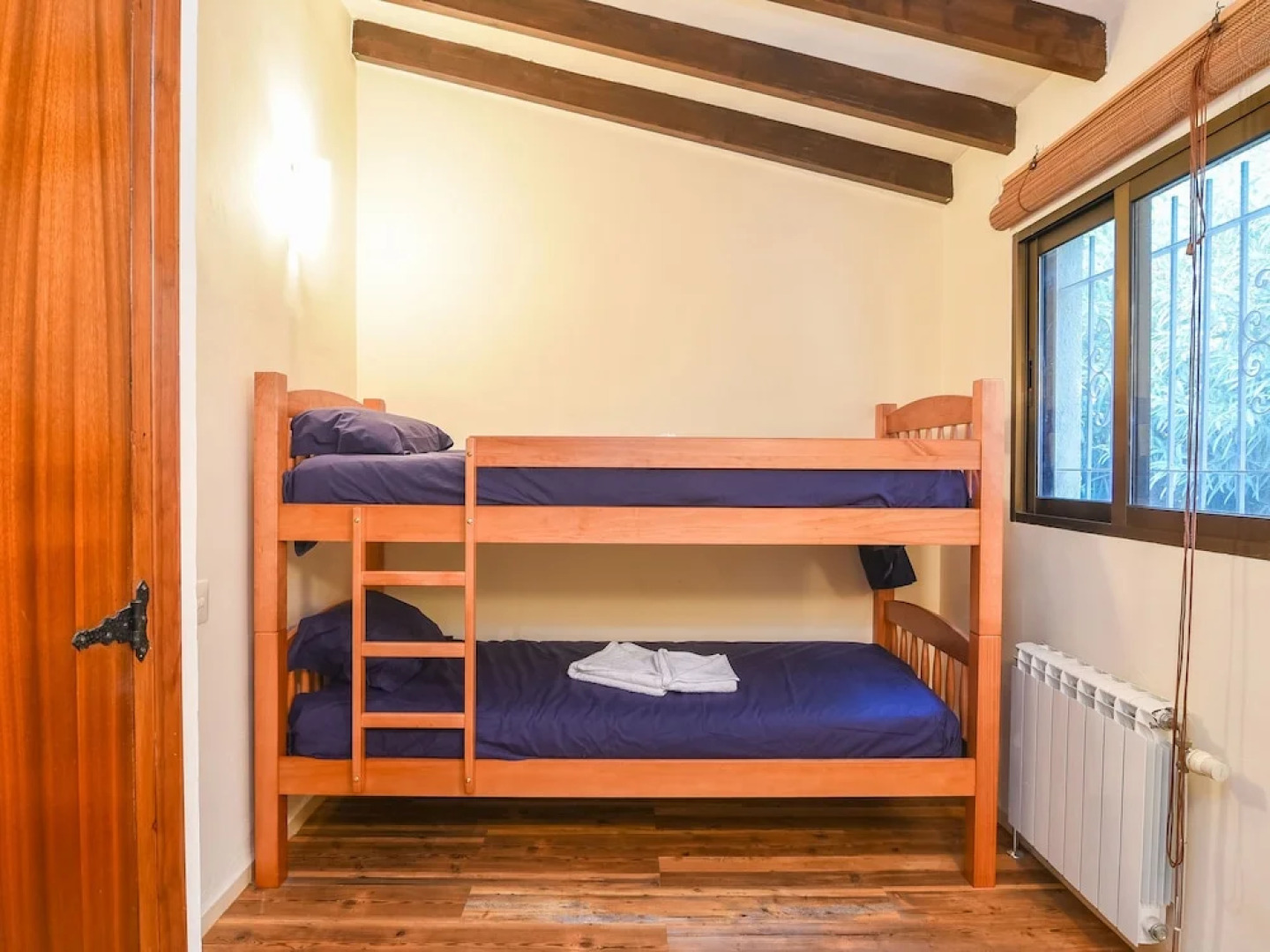 Beautiful 8-person Villa in Moraira, Near Centre, sea and Beach, Very Nicely Furnished