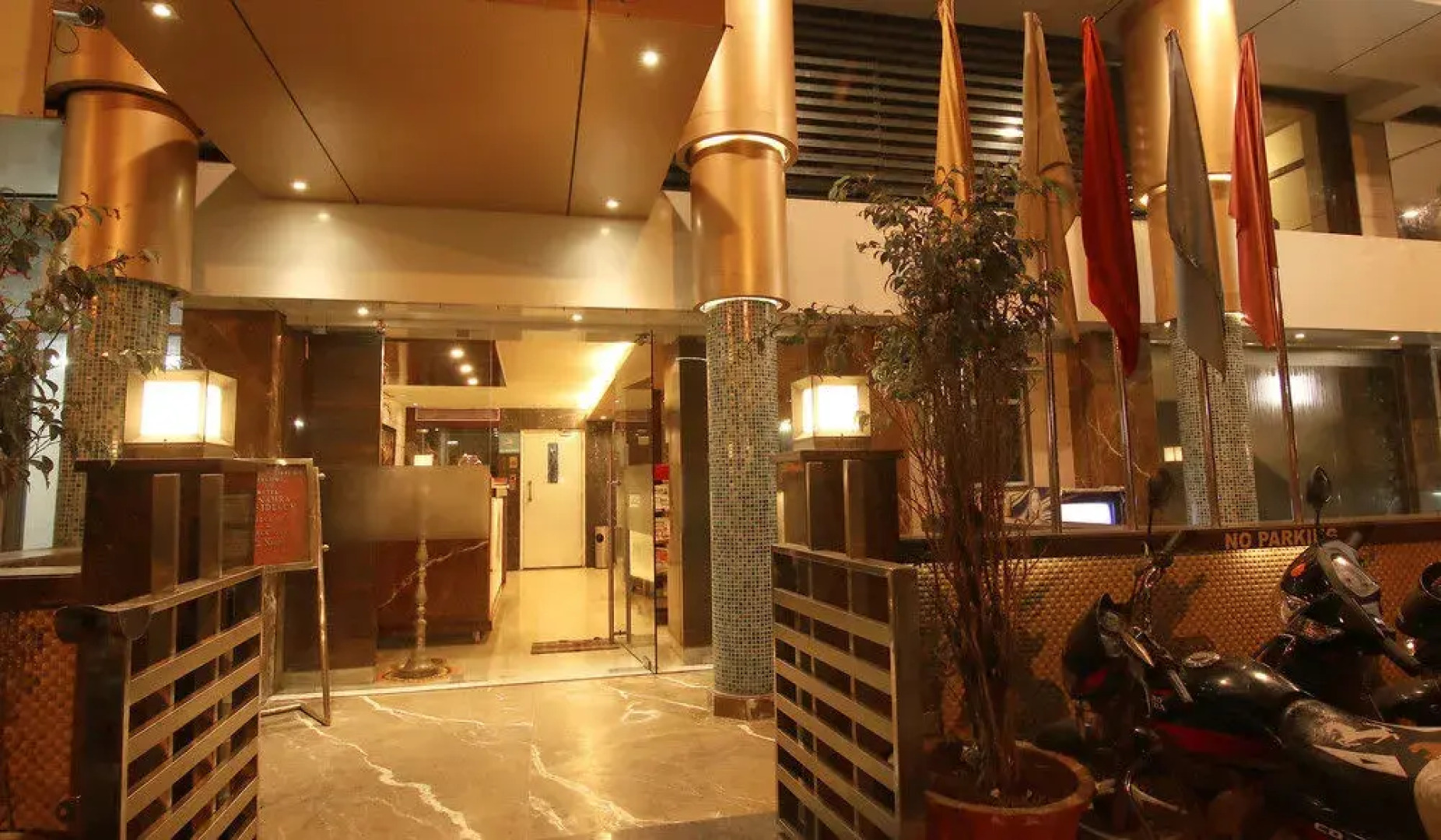 OYO Premium Navi Mumbai Panvel Bus Stop