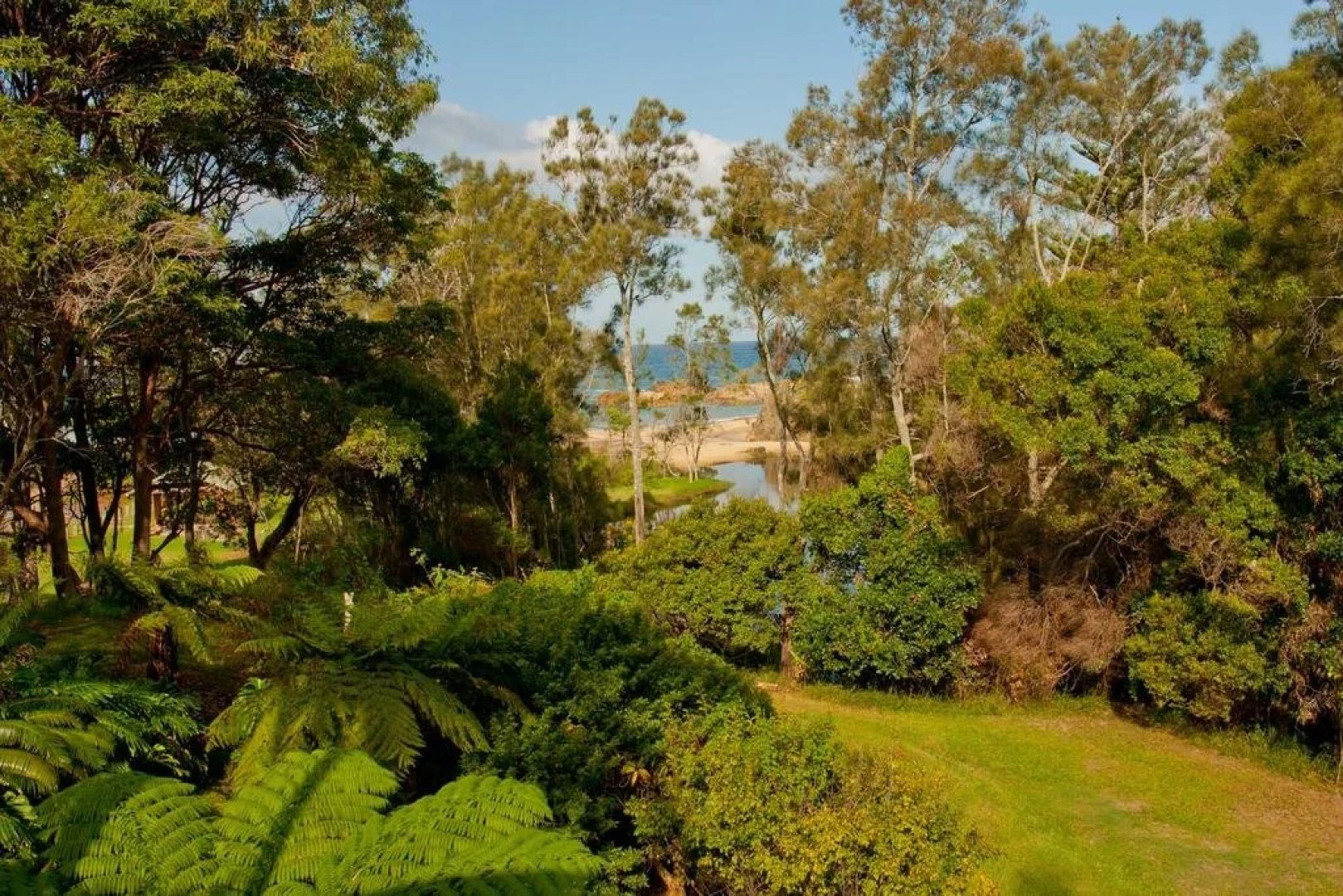 Beach Spray Holiday House