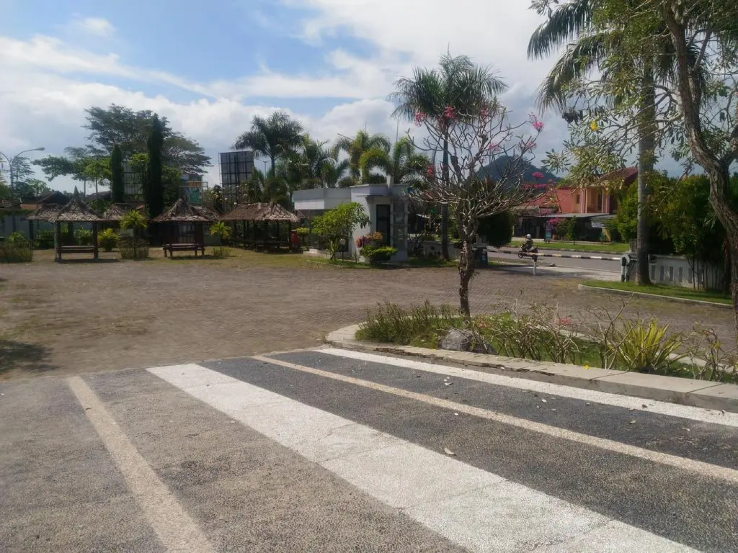 Grand Royal Taliwang