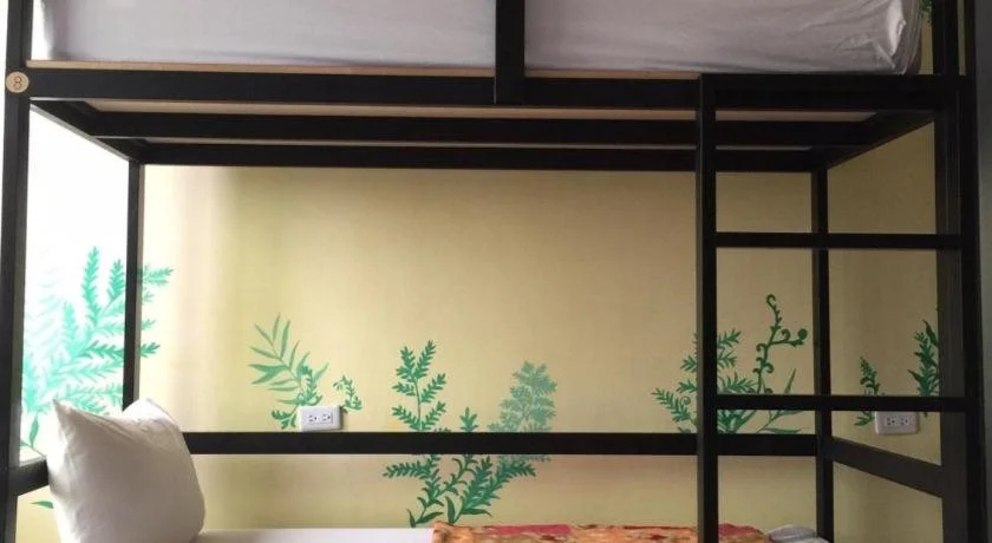 The Way Hostel & Bar