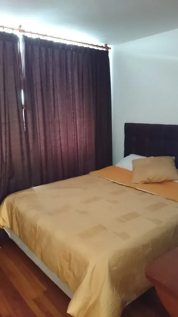 The Quito Guest House with Yellow Balconies