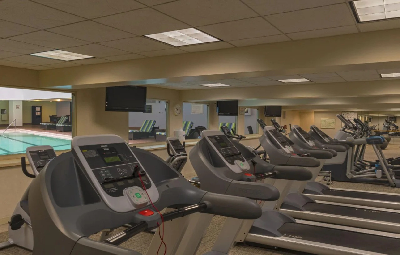 Holiday Inn Chicago Dwtn - Wolf Point