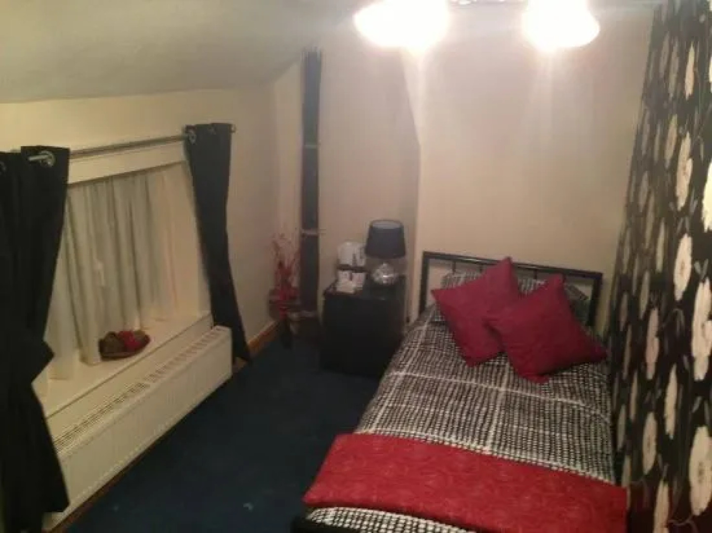 The Golden Lion Hotel