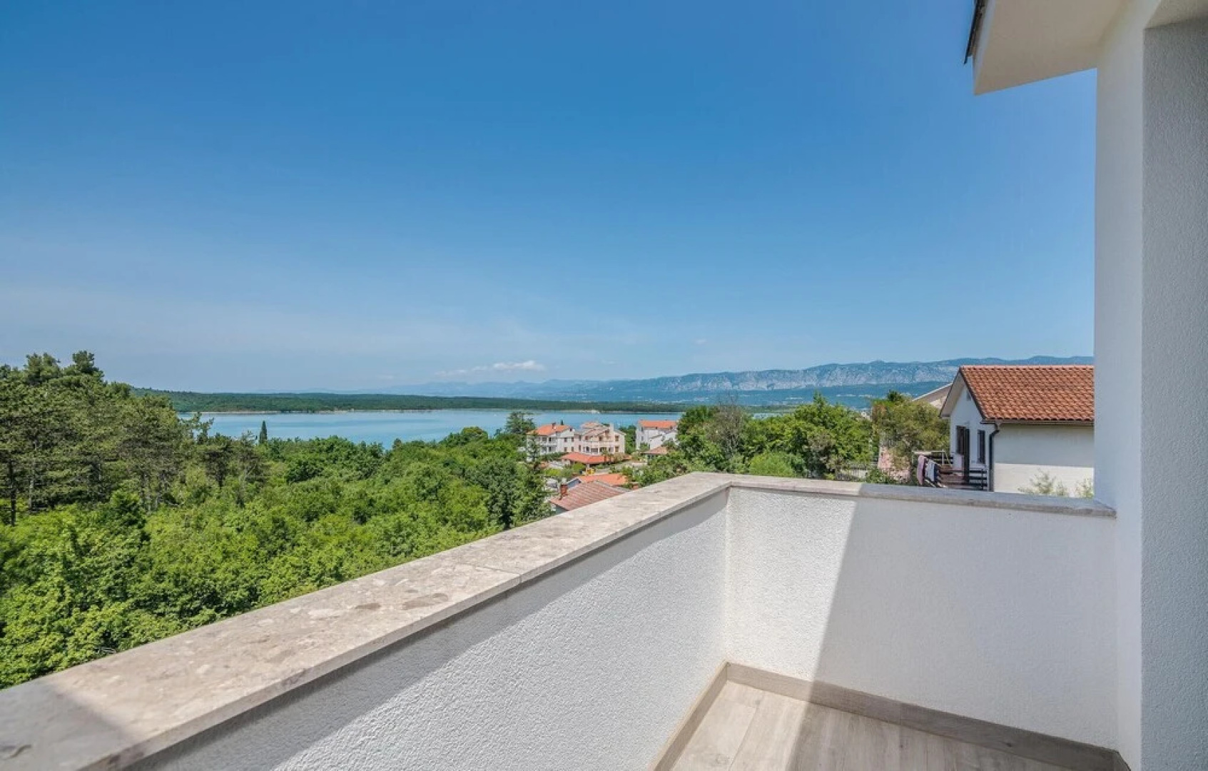 Nice Home in Klimno With Wifi and 3 Bedrooms