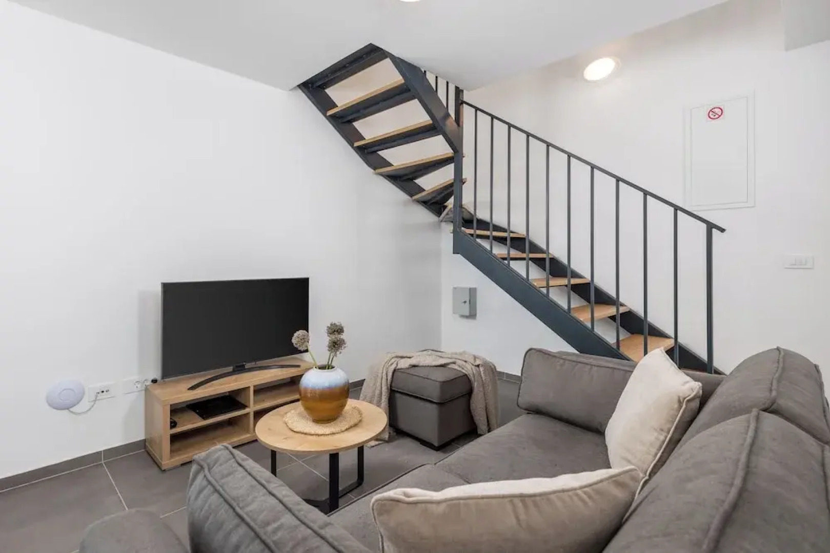 Holiday Homes Oštro