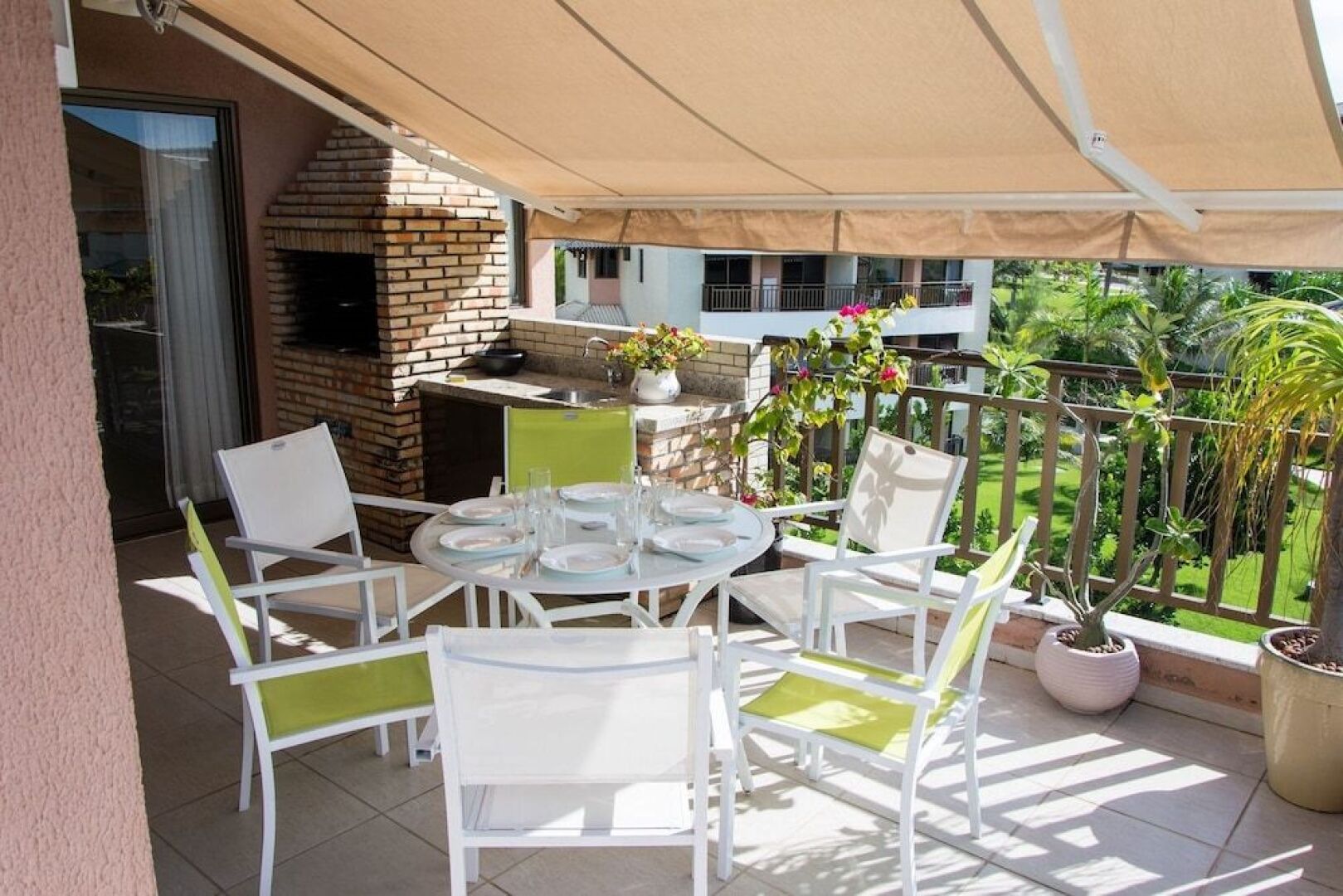 CO302 Luxuosa Cobertura de 3 suites com jacuzzi