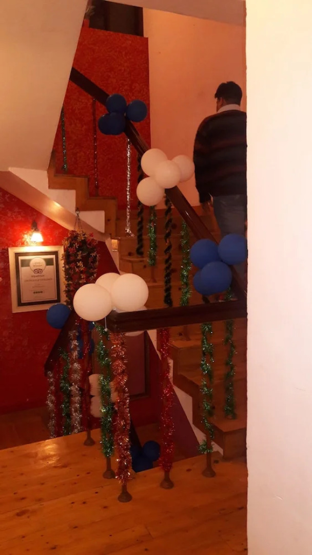 Sun N Snow ( Majestic View )