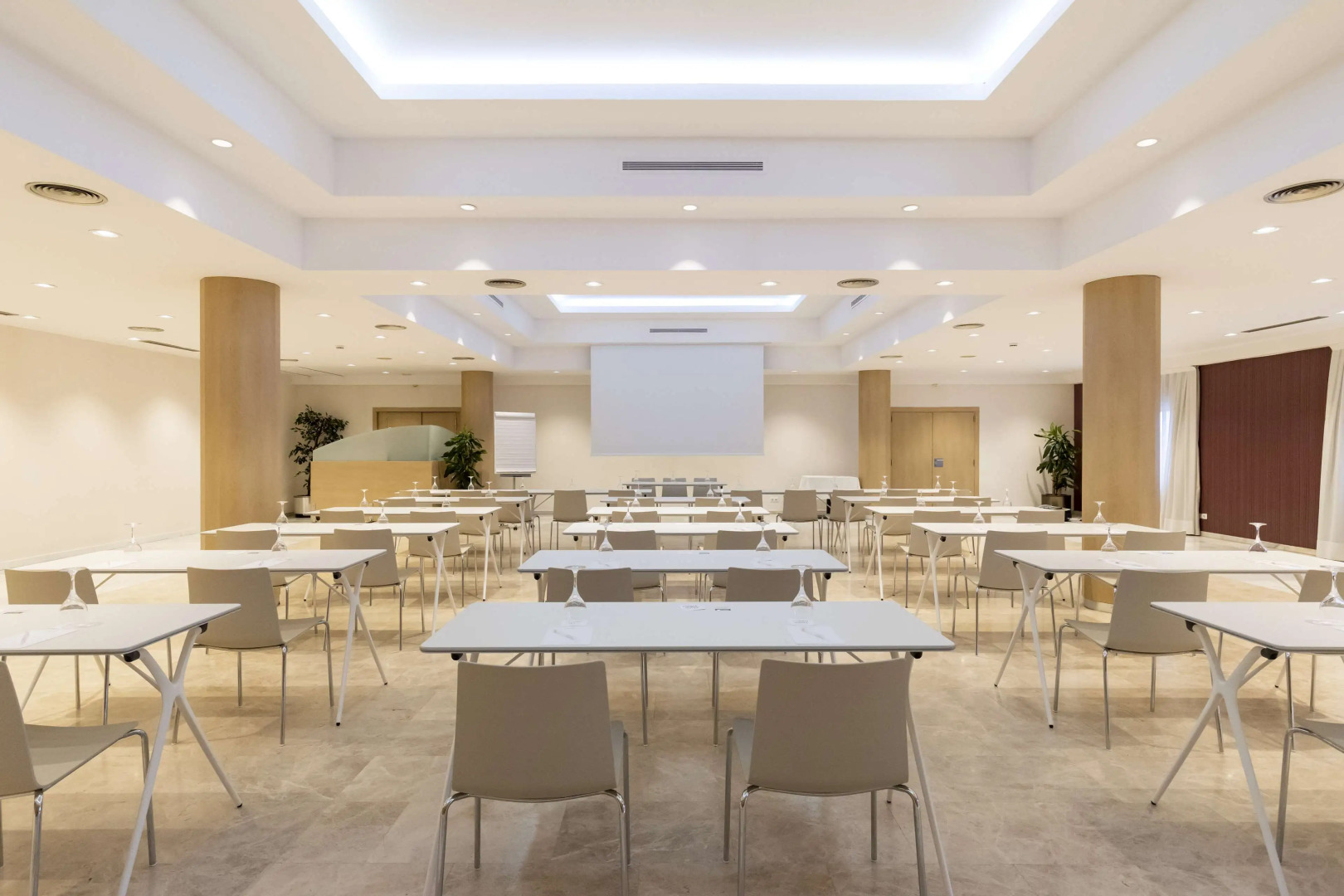 Catalonia Gran Hotel Verdi