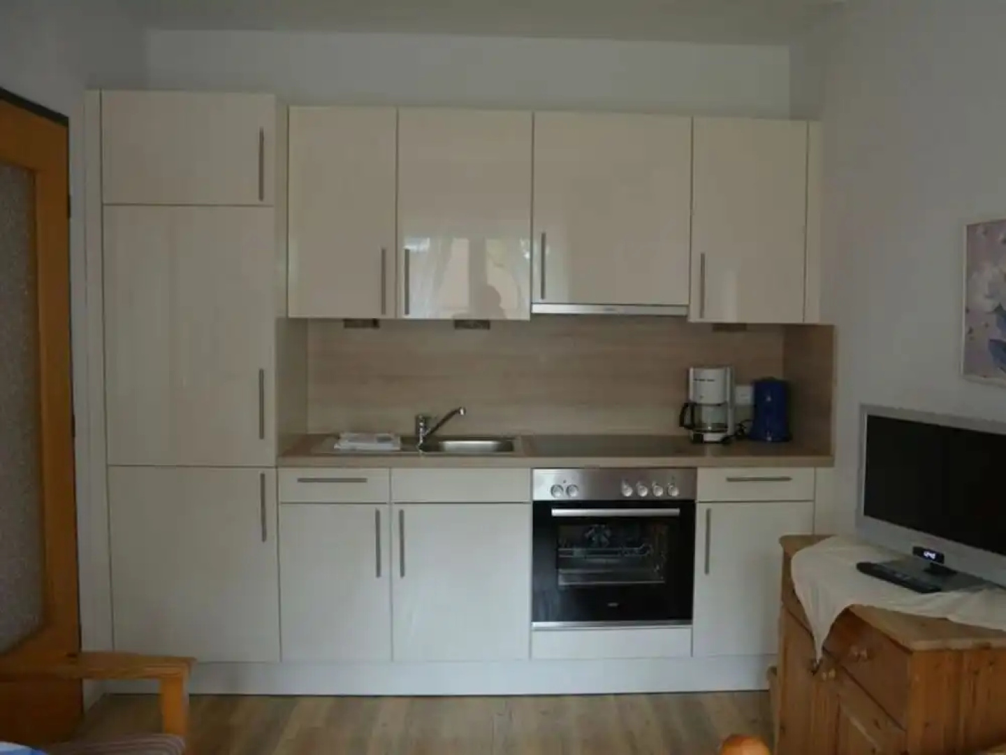 3 in Haus Pax Modern Retreat