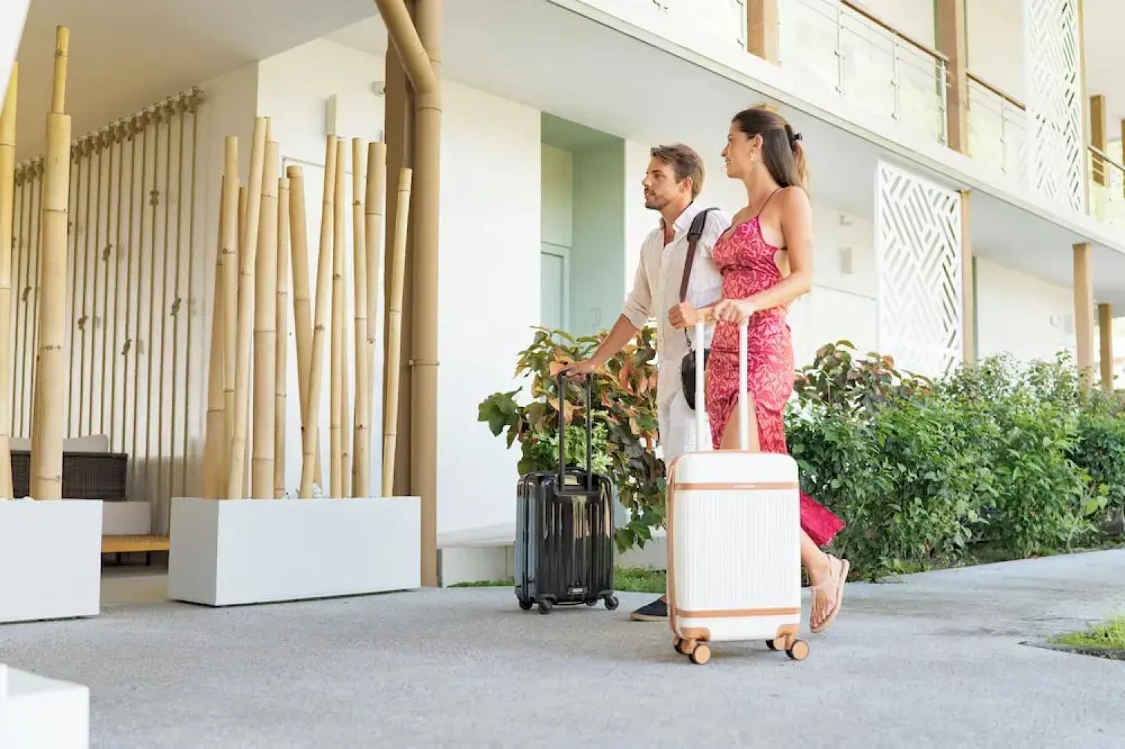 Cook's Bay Hotel and Suites